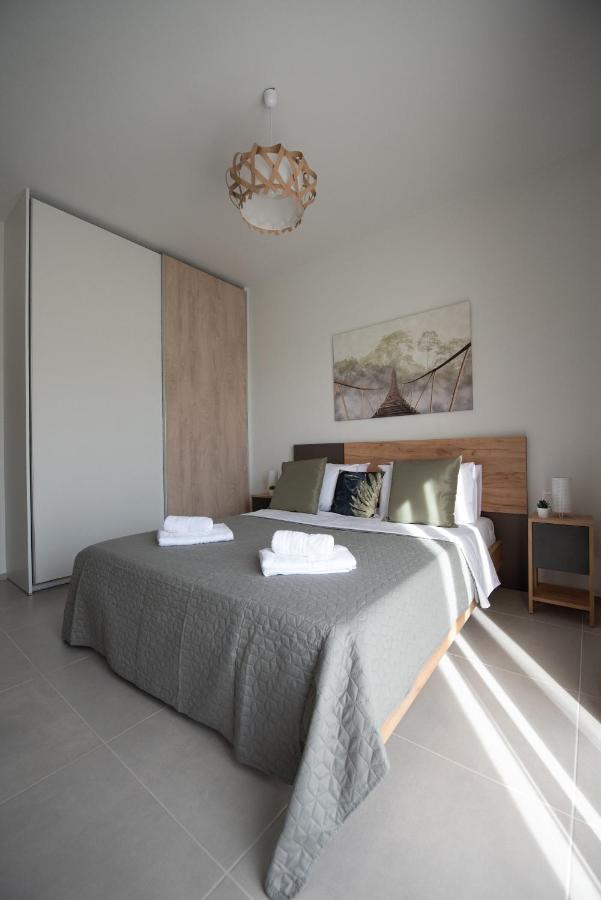 Luxury Autonomous Ground Floor Apartment Igoumenitsa Exterior foto